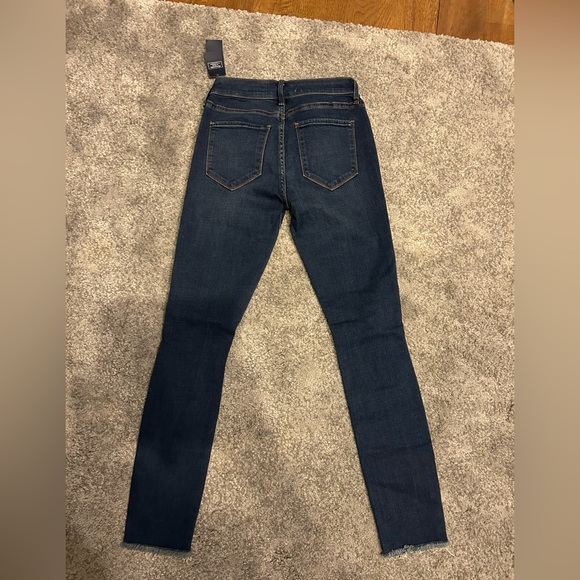 NWT Abercrombie & Fitch Jeans - Picture 2 of 3